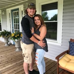 Meet your Posher, Haley